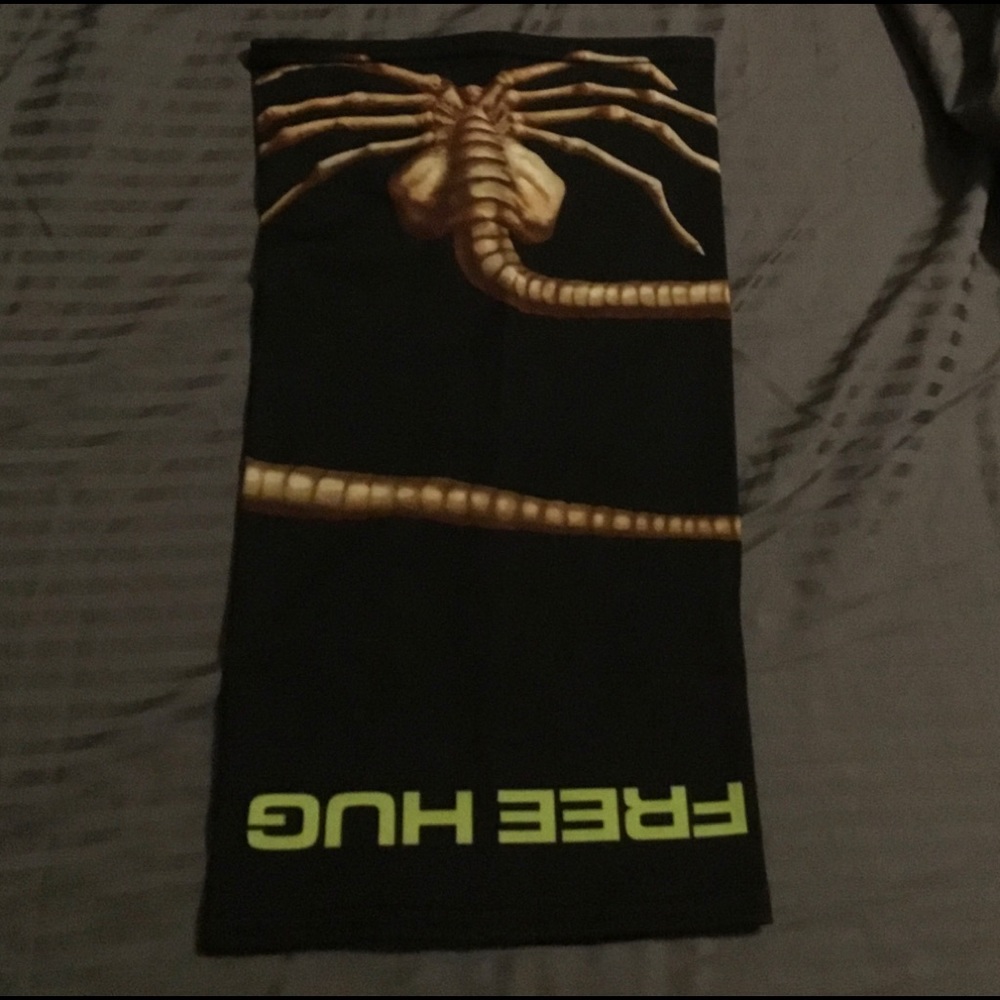 Grand Alien Bundle - image 5